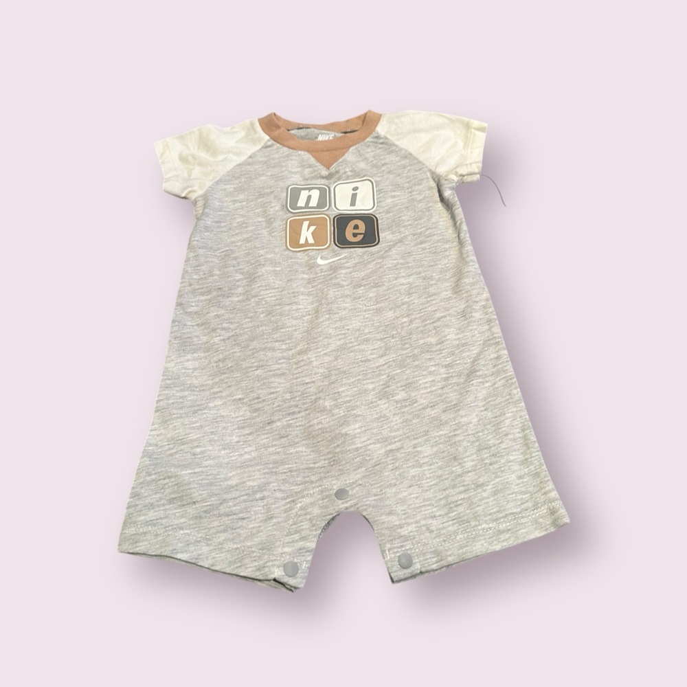 NWT Nike Gray and Cream Baby Romper Size 6 Months